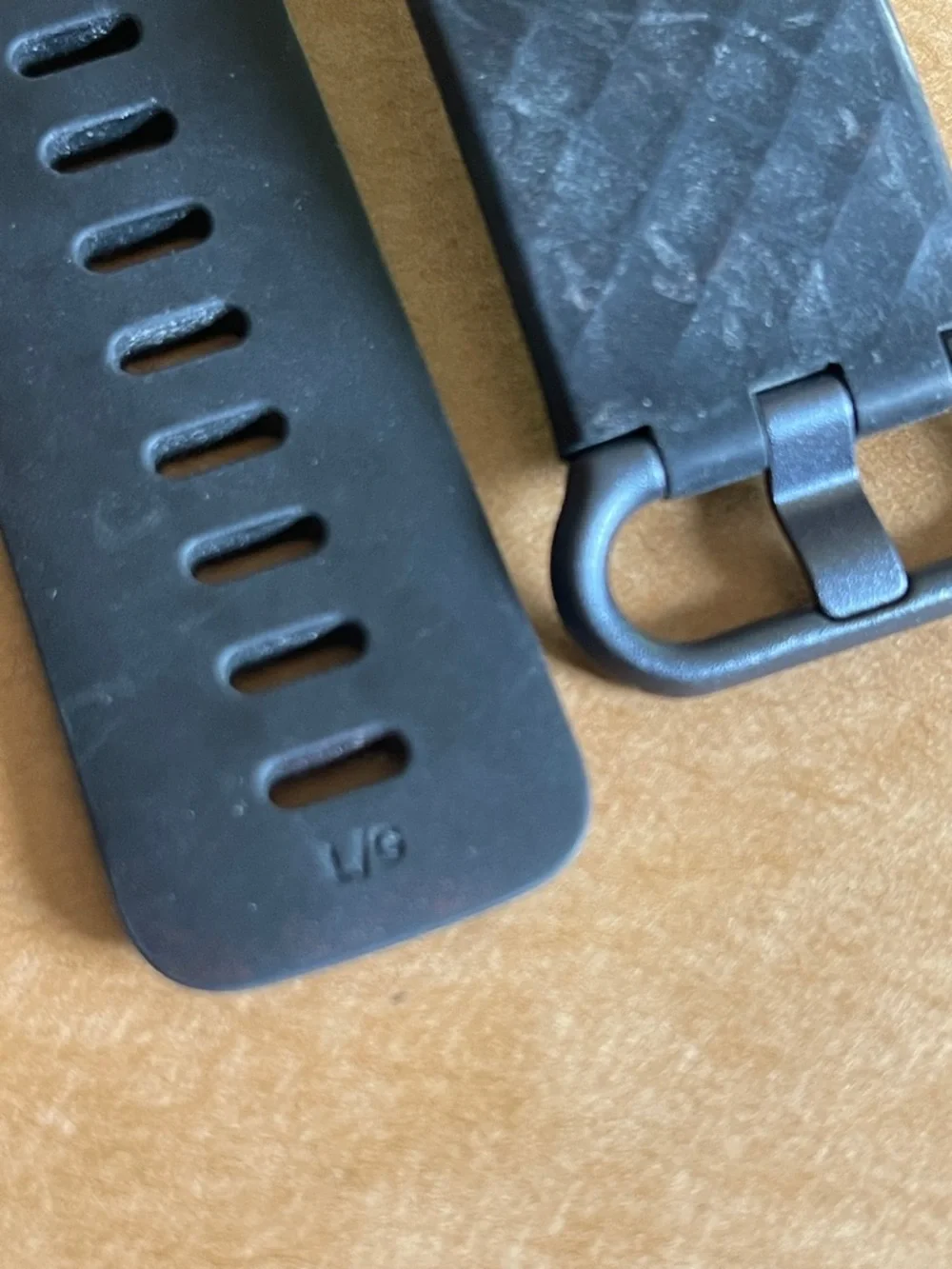 Fitbit Charge 4 or Charge 3 Black Textured Silicone Band Size Large 6.7